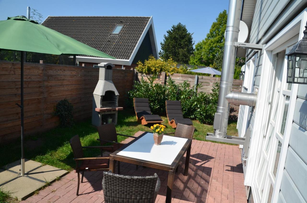 Ferienhauser Lensterstrand ภายนอก รูปภาพ