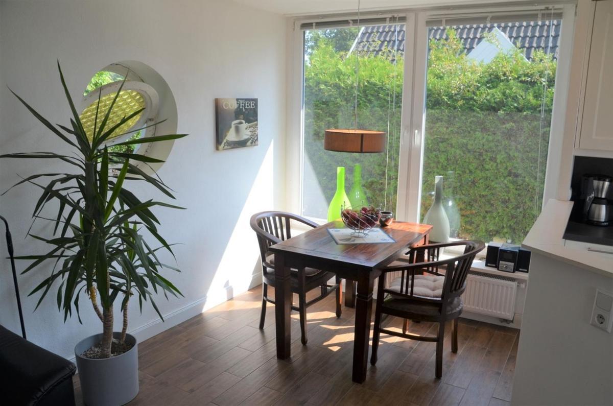 Ferienhauser Lensterstrand ภายนอก รูปภาพ